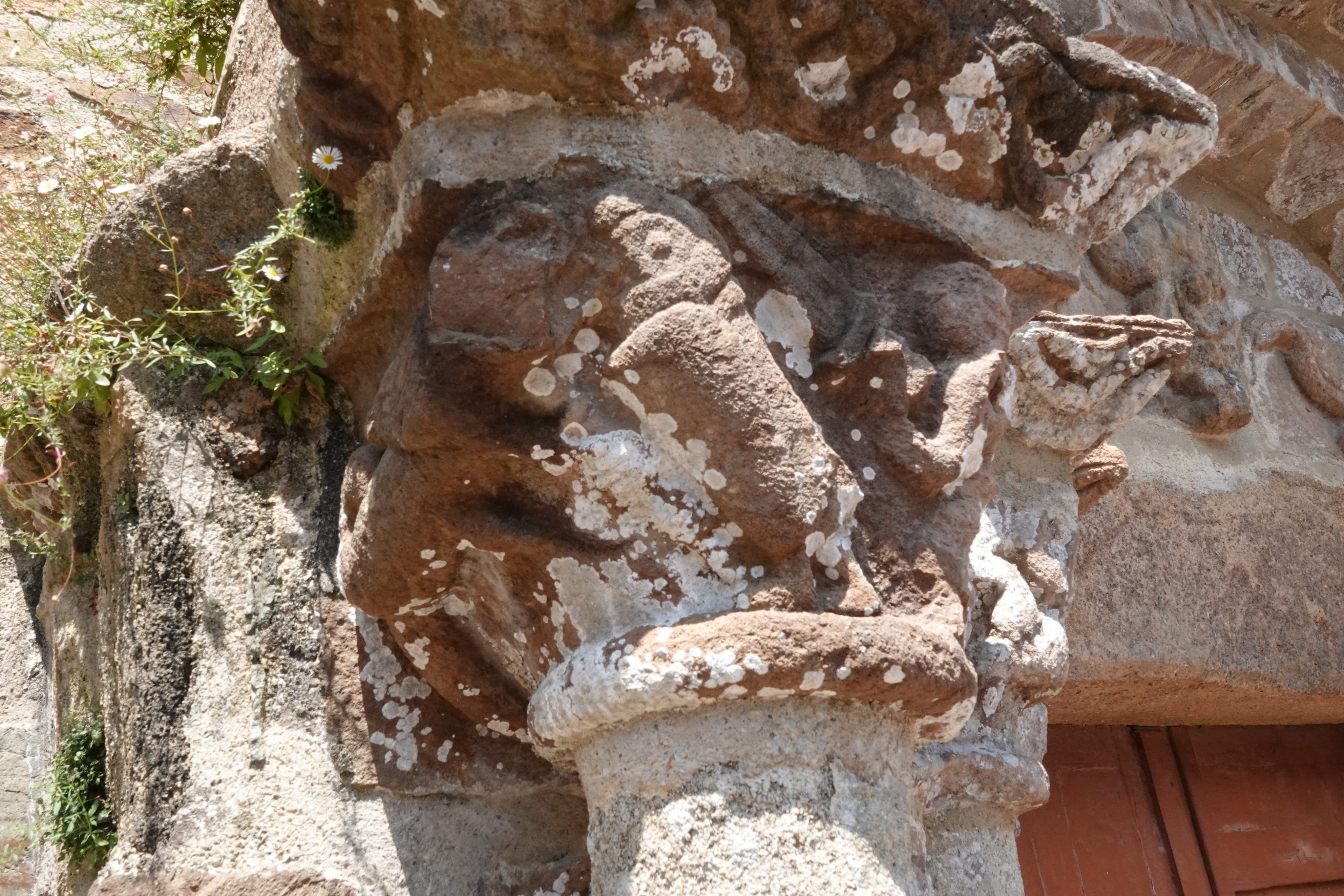 L'église romane St. Jacques de Perros Guirec